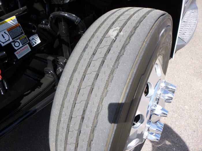 2021 Peterbilt 579 Base