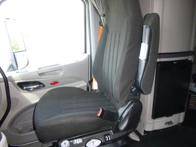 2021 Peterbilt 579 Base