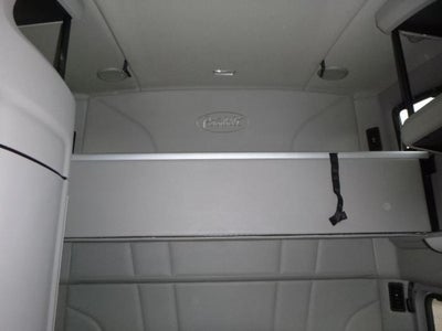 2021 Peterbilt 579 Base