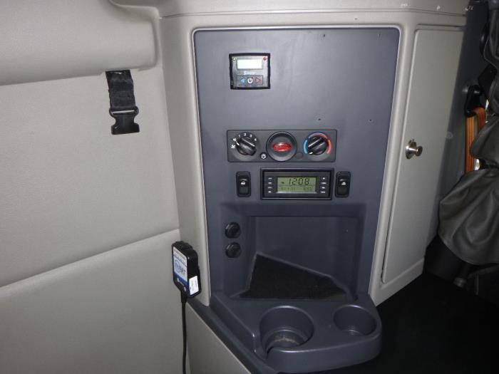 2021 Peterbilt 579 Base