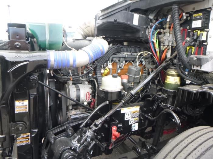 2021 Peterbilt 579 Base