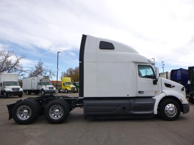 2021 Peterbilt 579 Base