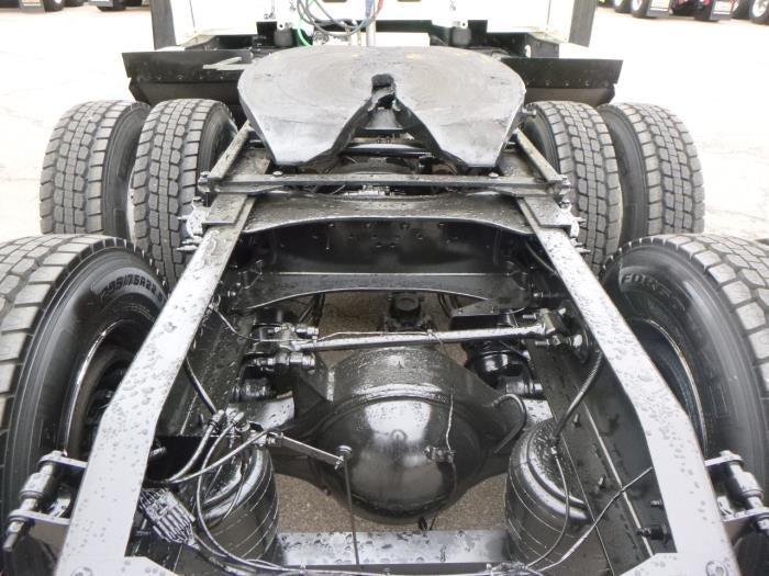 2022 Peterbilt 579 Base