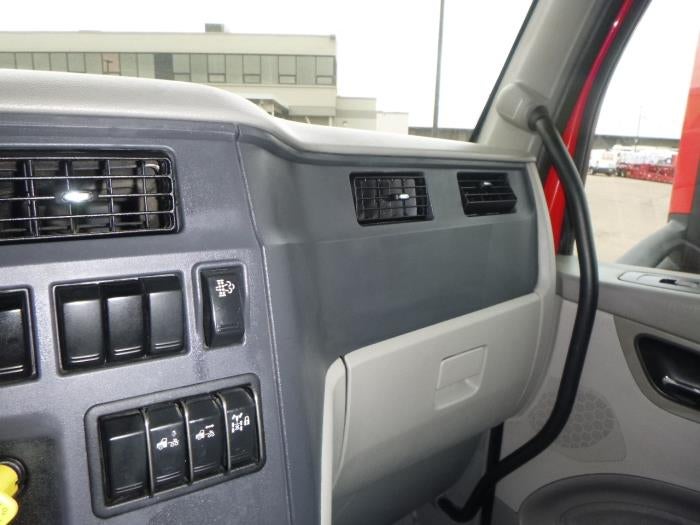 2020 Peterbilt 579 Base