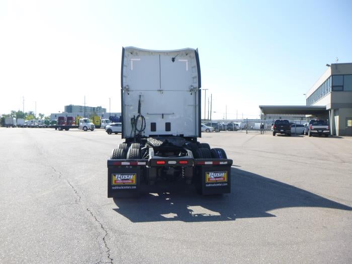 2021 Peterbilt 579 Base