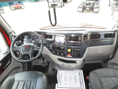 2020 Peterbilt 579 Base