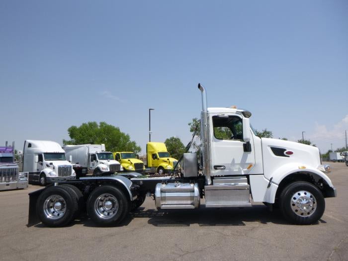 2022 Peterbilt 567 Base
