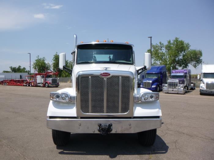 2022 Peterbilt 567 Base