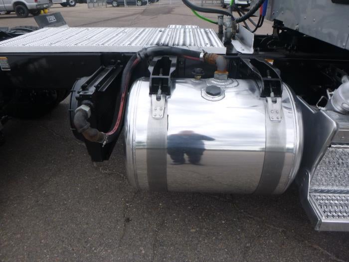 2021 Peterbilt 567 Base