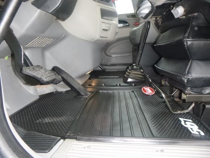 2021 Peterbilt 567 Base