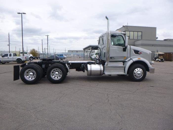 2021 Peterbilt 567 Base