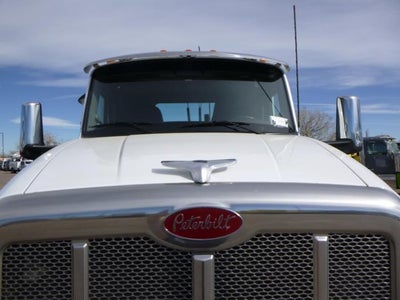 2023 Peterbilt 567 Base
