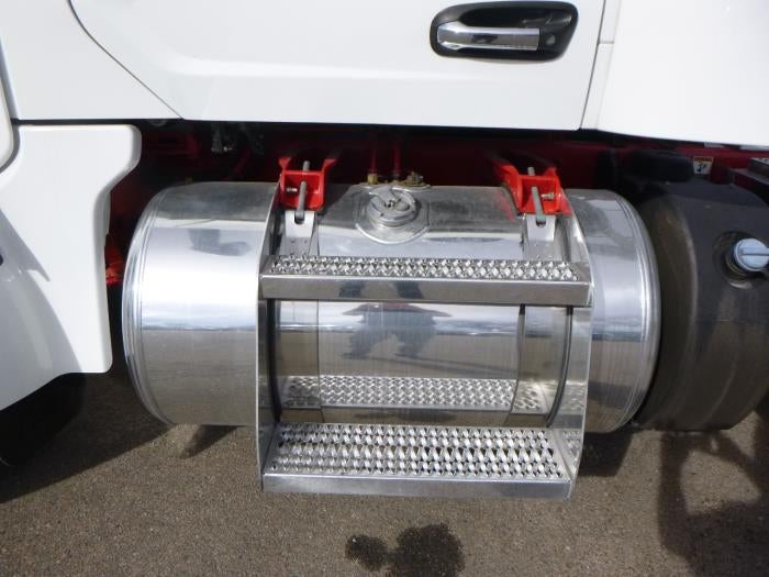 2023 Peterbilt 567 Base