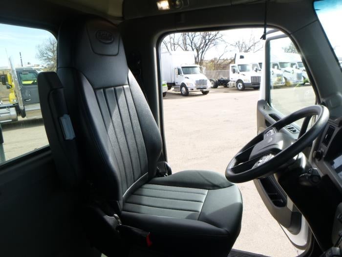 2023 Peterbilt 567 Base