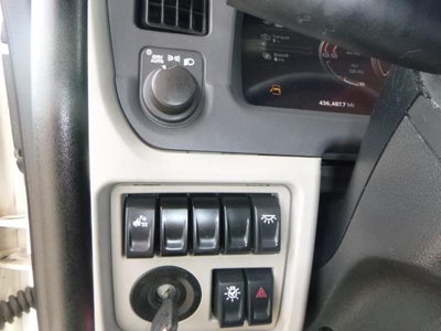 2023 Peterbilt 567 Base