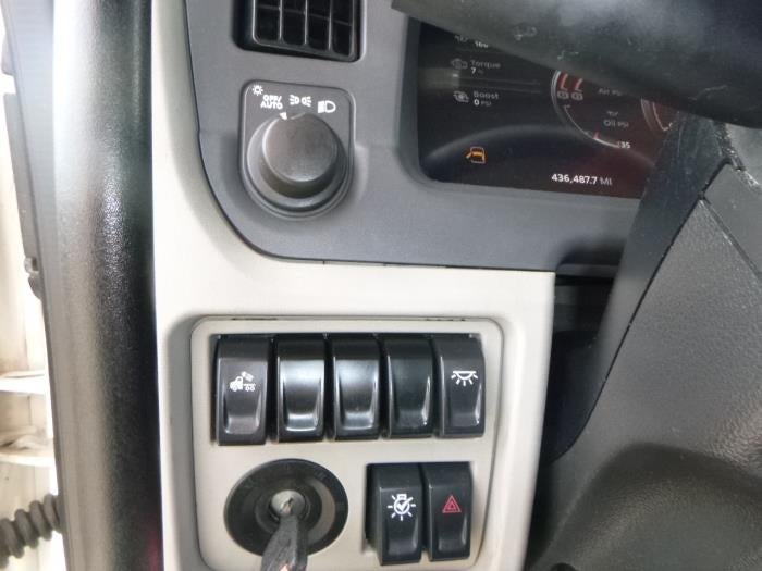 2023 Peterbilt 567 Base