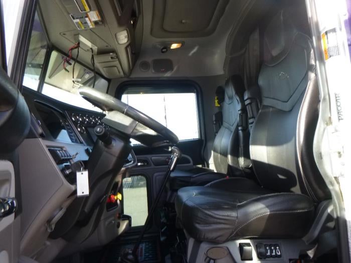 2023 Peterbilt 389 Base