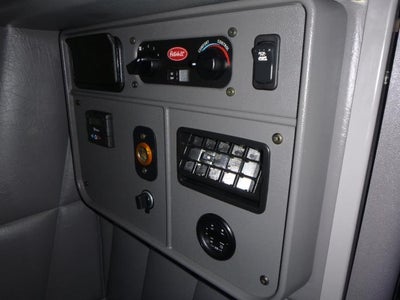 2023 Peterbilt 389 Base
