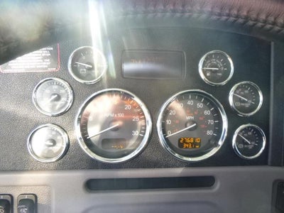 2020 Peterbilt 389 Base