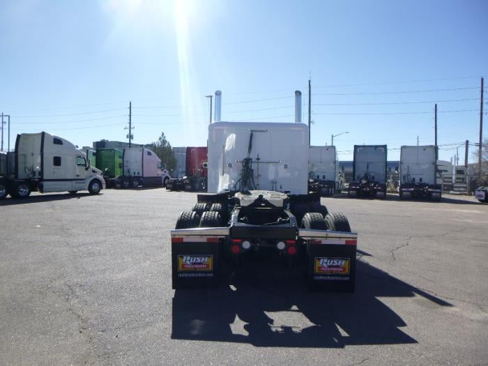 2020 Peterbilt 389 Base