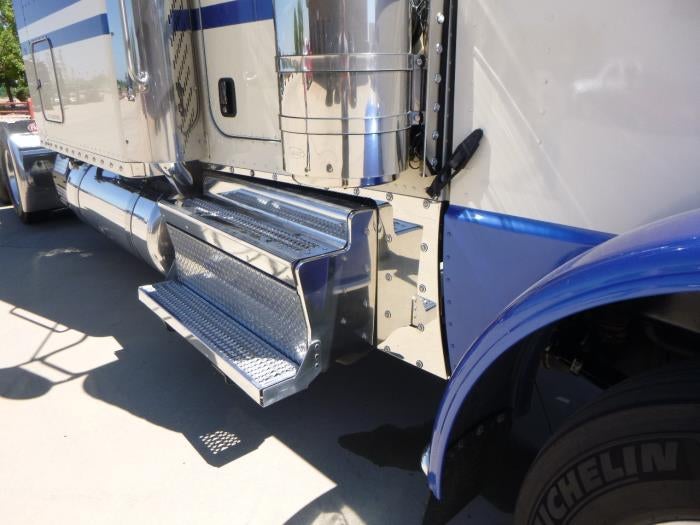 2022 Peterbilt 389 Base