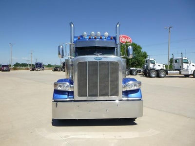 2022 Peterbilt 389 Base