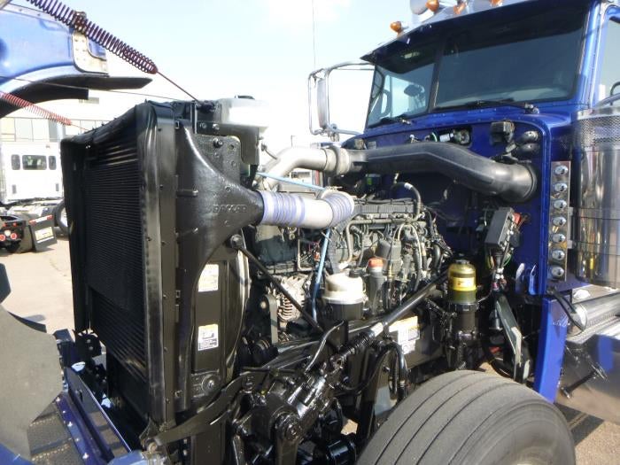 2020 Peterbilt 389 Base