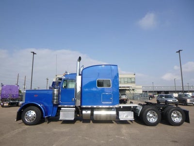 2020 Peterbilt 389 Base