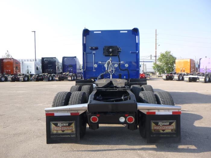 2020 Peterbilt 389 Base