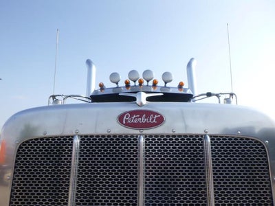 2020 Peterbilt 389 Base