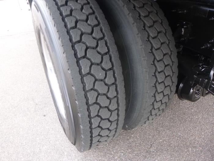 2020 Peterbilt 337 Base