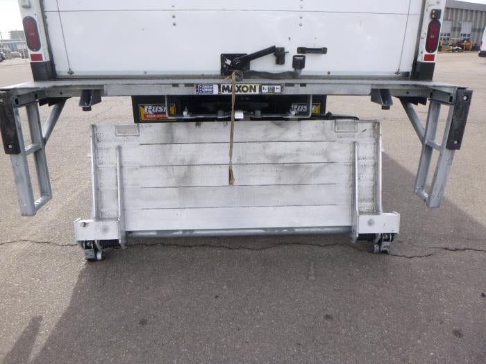 2020 Peterbilt 337 Base