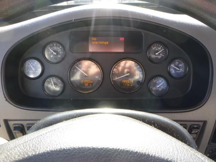 2020 Peterbilt 337 Base