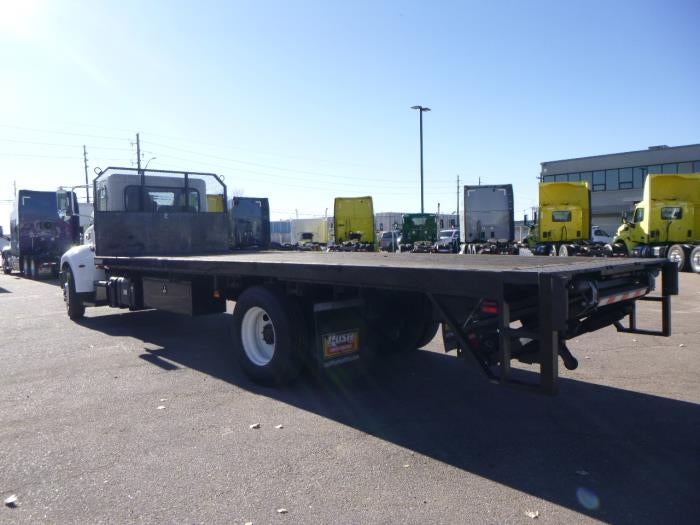 2020 Peterbilt 337 Base