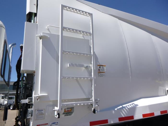 2026 Peterbilt 548 Base