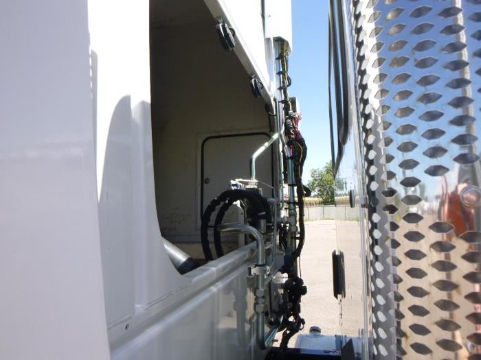 2026 Peterbilt 548 Base