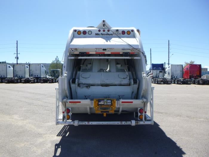 2026 Peterbilt 548 Base