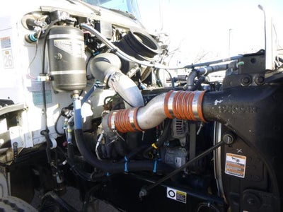 2020 Peterbilt 330 Base