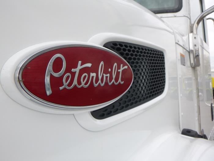 2018 Peterbilt 337 Base
