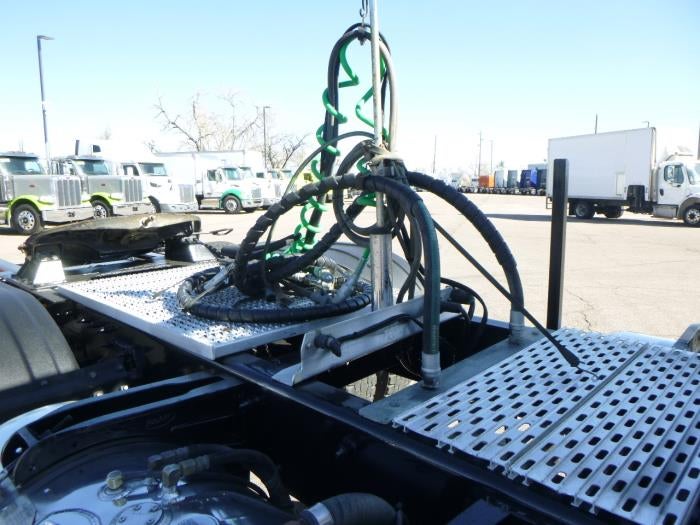 2016 Peterbilt 389 Base