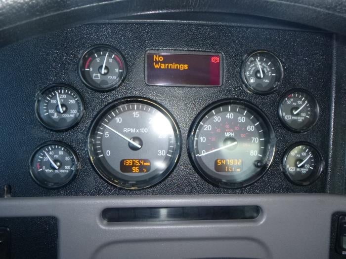 2016 Peterbilt 389 Base