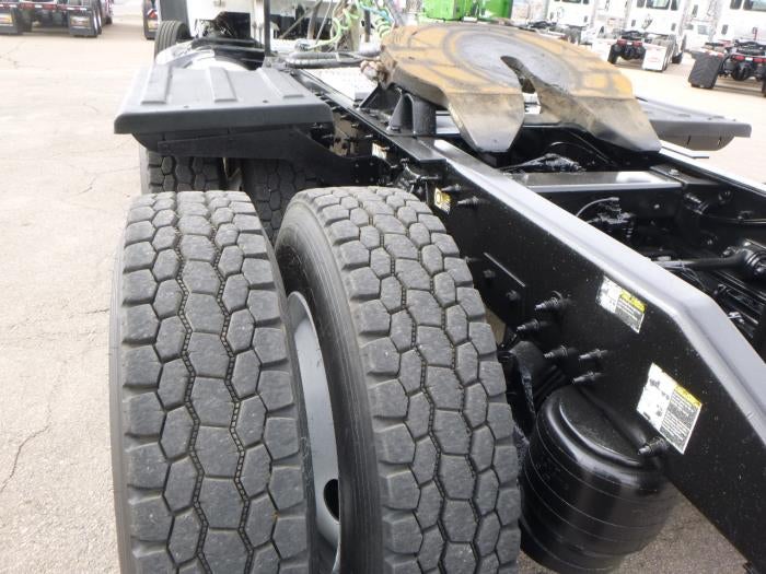 2016 Peterbilt 389 Base