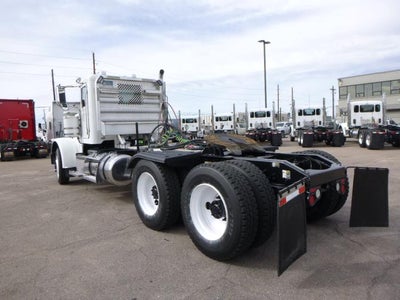 2016 Peterbilt 389 Base