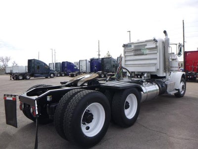 2016 Peterbilt 389 Base