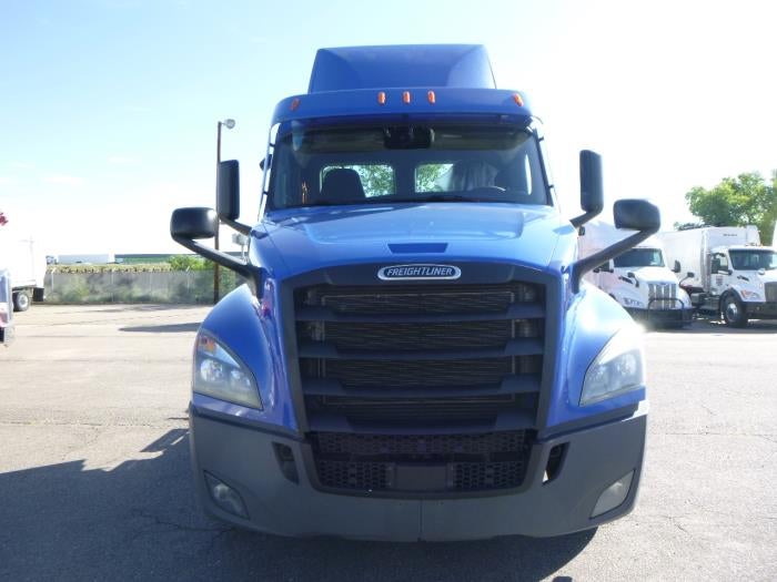 2020 Freightliner Cascadia Base
