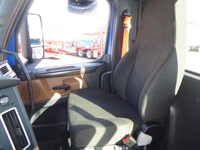 2020 Freightliner Cascadia Base