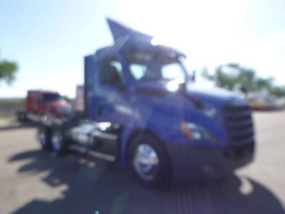 2020 Freightliner Cascadia Base