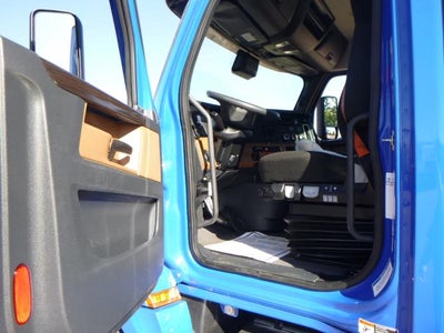 2020 Freightliner Cascadia Base