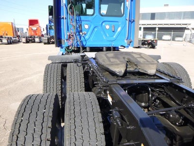 2020 Freightliner Cascadia Base