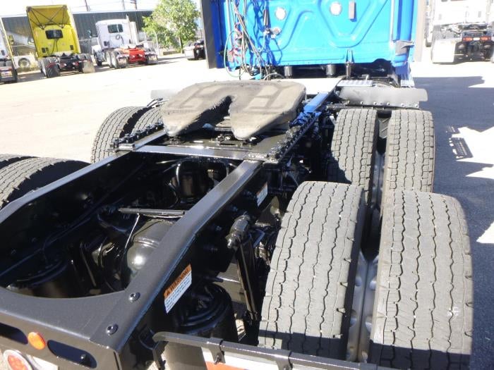 2020 Freightliner Cascadia Base